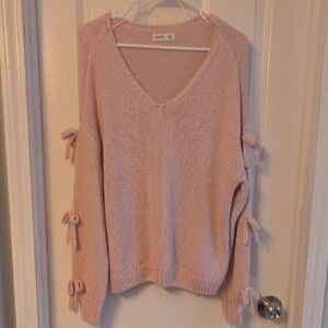 Hollister V-Neck Sweater in Soft Pink with Bow Details
